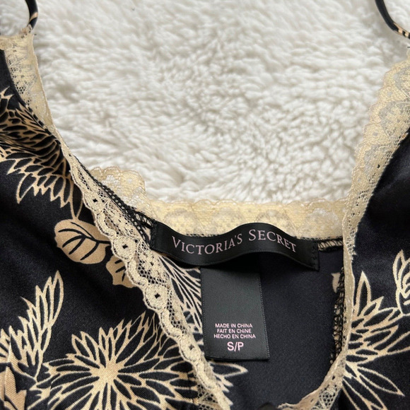 Victoria Secret Women's Black Floral Lace‎ Front Tie Sleep Cami Size Small - Picture 5 of 7